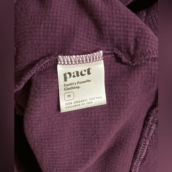 Pact waffle thermal top - Picture 7 of 7